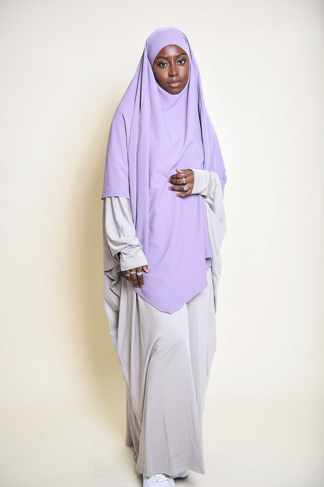 Get trendy with Diamond Khimar Lavender - available at Voilee NY. Grab yours for $34.99 today!