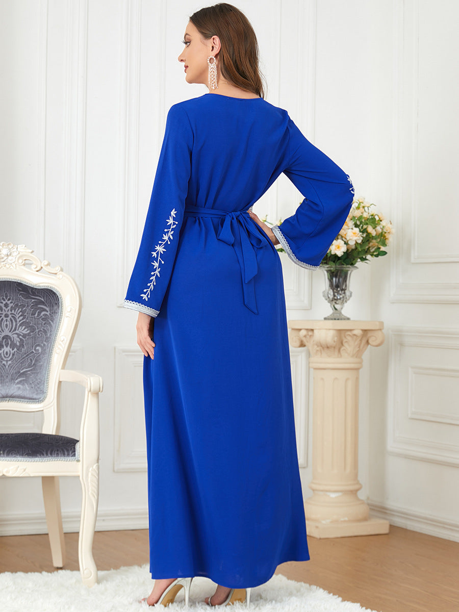 Get trendy with Royal Binta Kaftan - Dresses available at Voilee NY. Grab yours for $89.90 today!