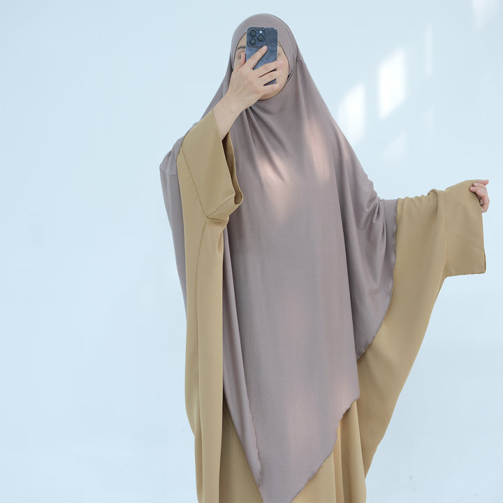 Get trendy with Modal Maxi Khimar - Taupe - Hijab available at Voilee NY. Grab yours for $39.90 today!