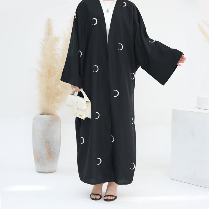 Get trendy with Luna Cotton Mix Lightweight Duster - Black -  available at Voilee NY. Grab yours for $62.90 today!