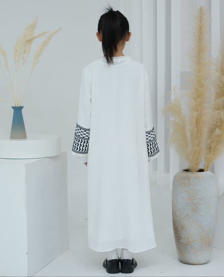 Get trendy with Kids Kufiya Open Abaya - White -  available at Voilee NY. Grab yours for $39.90 today!