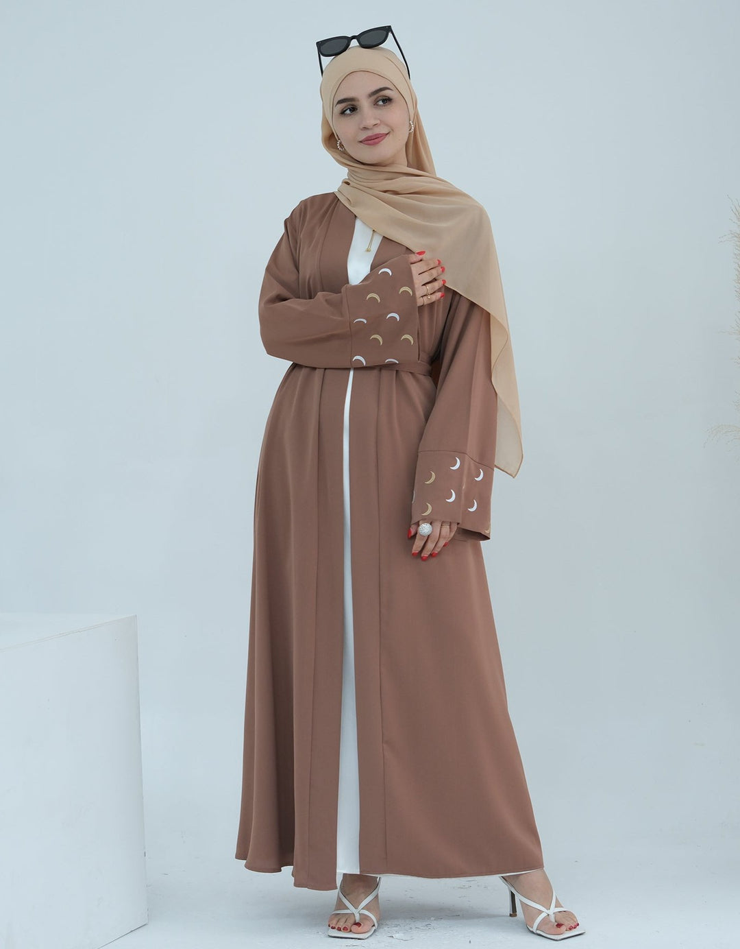 Muna Open Abaya Kimono - Brown