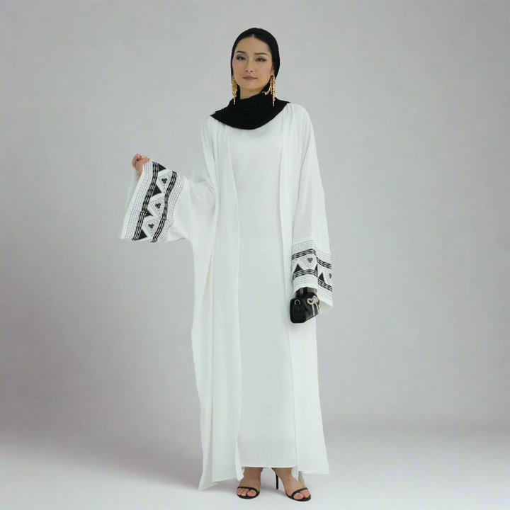 Get trendy with Amber Open Abaya Kimono - White -  available at Voilee NY. Grab yours for $59.90 today!