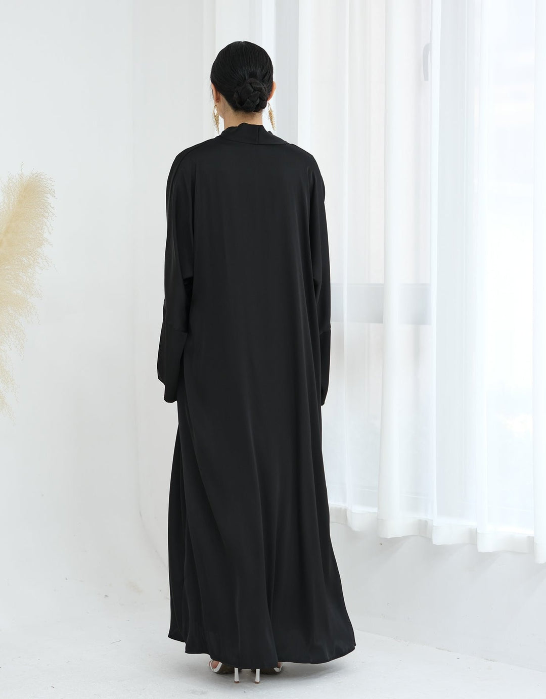 Get trendy with Lavinia Satin Open Abaya - Black - Cardigan available at Voilee NY. Grab yours for $62.90 today!