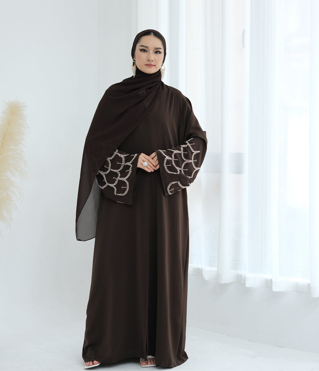 Get trendy with Irssane Nida Open Abaya Kimono - Brown - Cardigan available at Voilee NY. Grab yours for $67.90 today!