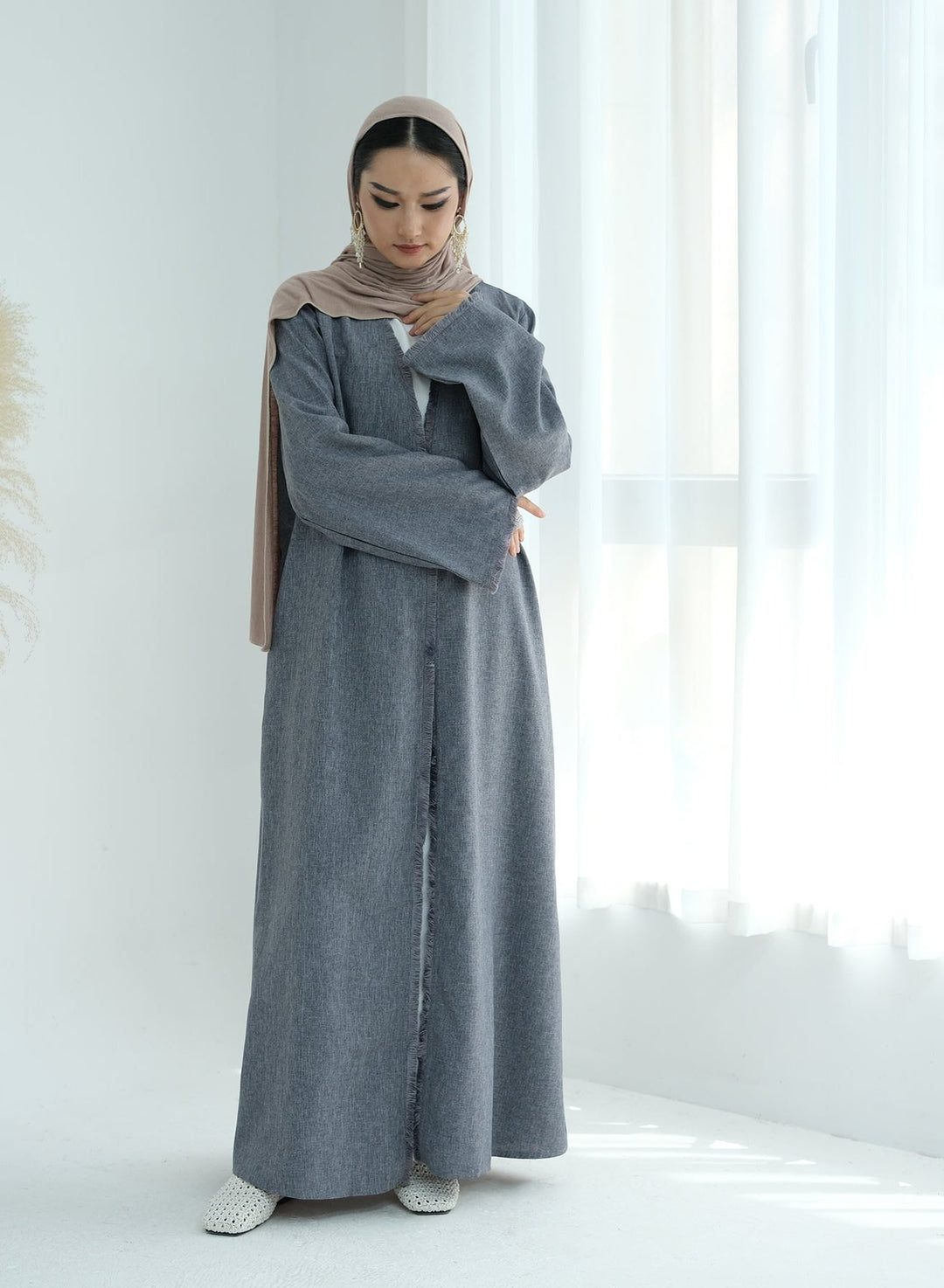 Get trendy with Yara Fringe Belted Duster - Gray - Cardigan available at Voilee NY. Grab yours for $59.90 today!