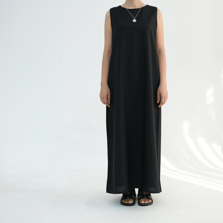 Get trendy with Shiya Textured Abaya Set - Black -  available at Voilee NY. Grab yours for $79.90 today!