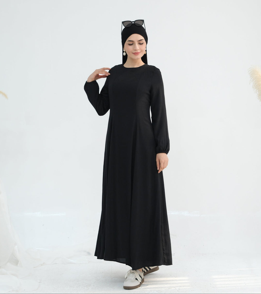 Get trendy with Isabella Maxi Dress - Black - Dresses available at Voilee NY. Grab yours for $59.90 today!