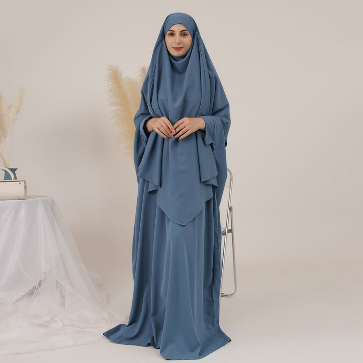 Get trendy with Amira Abaya Set - Teal - Dresses available at Voilee NY. Grab yours for $74.90 today!