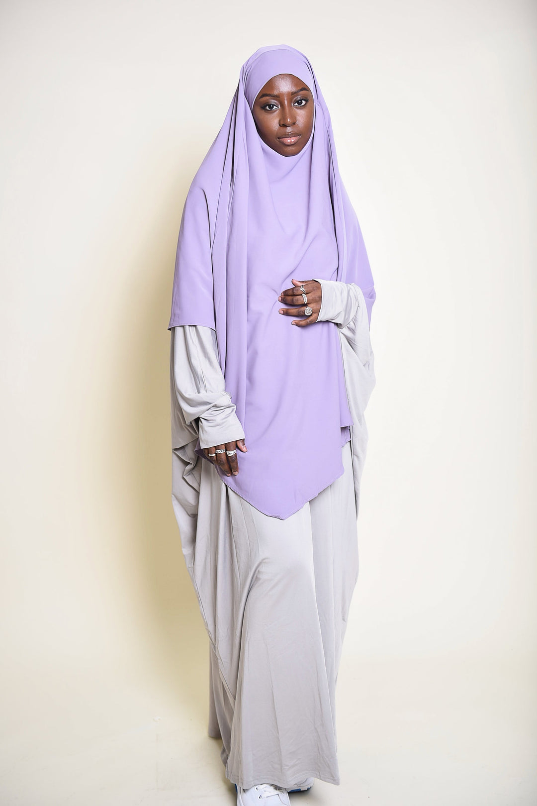 Get trendy with Diamond Khimar Lavender -  available at Voilee NY. Grab yours for $34.99 today!