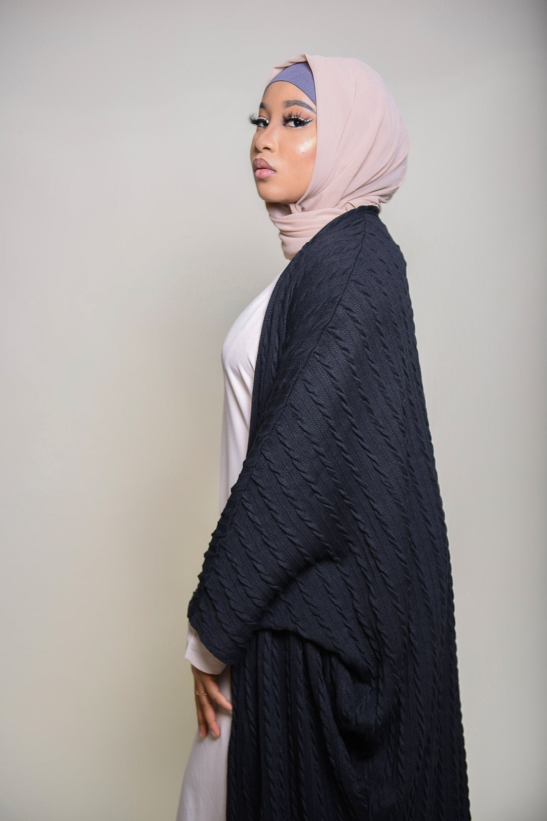 Get trendy with Sweater Duster - Black -  available at Voilee NY. Grab yours for $24.99 today!